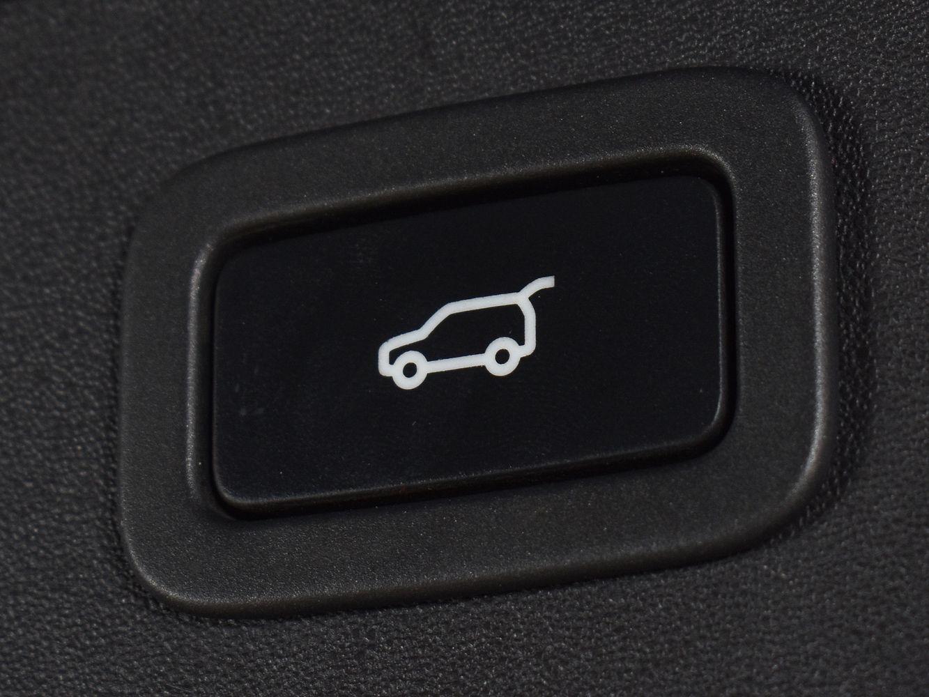 Land Rover Discovery Sport, 2019