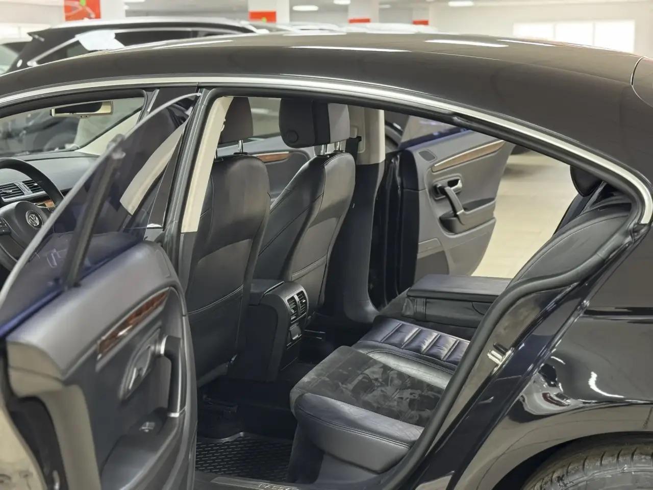 Volkswagen Passat CC