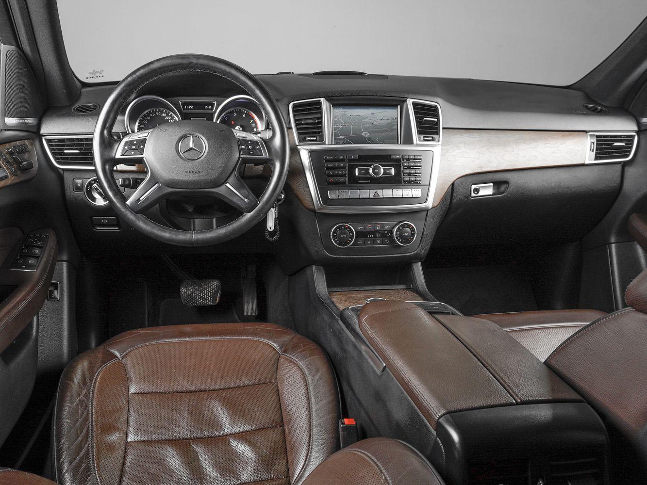 Mercedes-Benz M-Класс, 2015