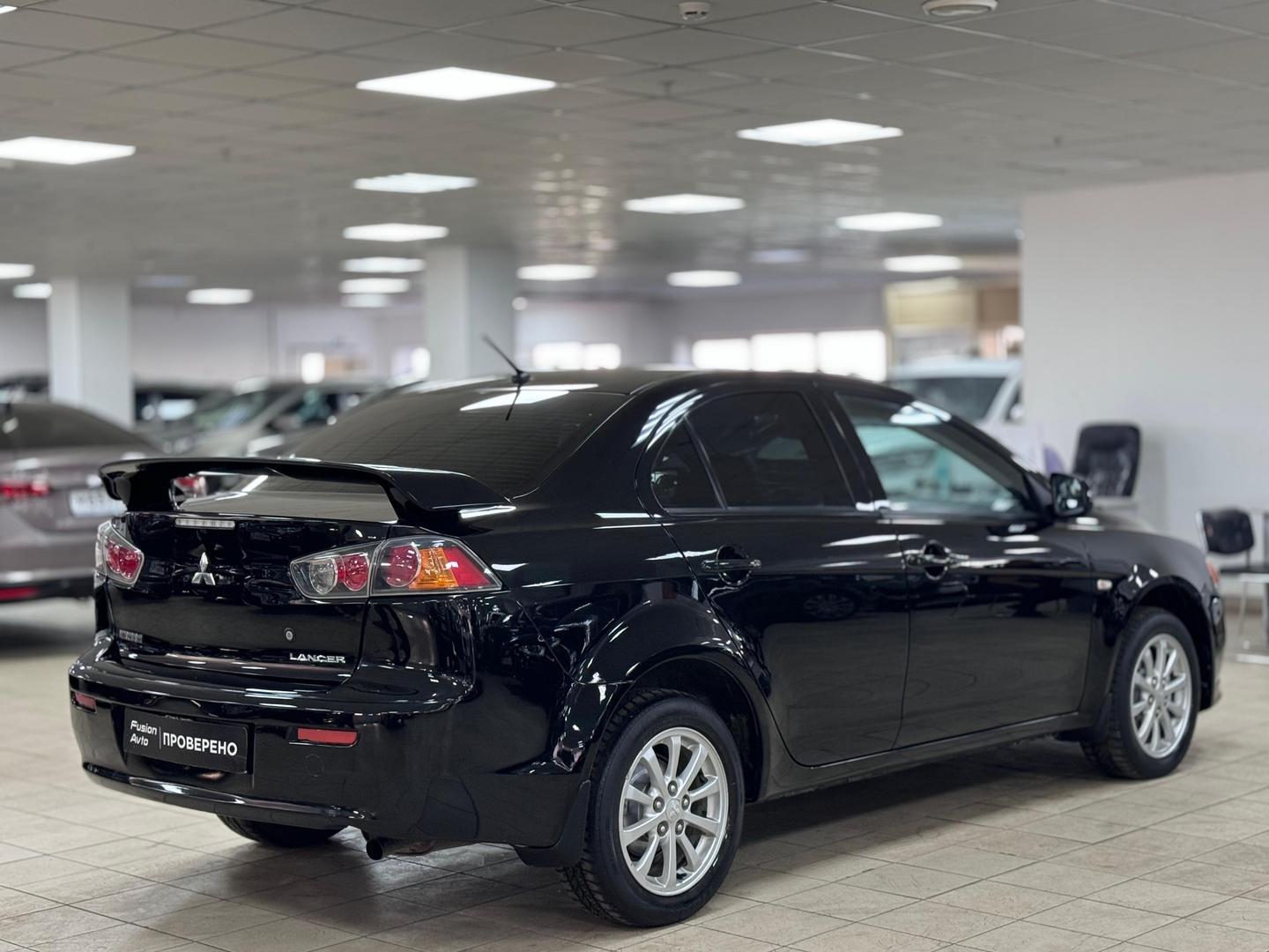 Mitsubishi Lancer