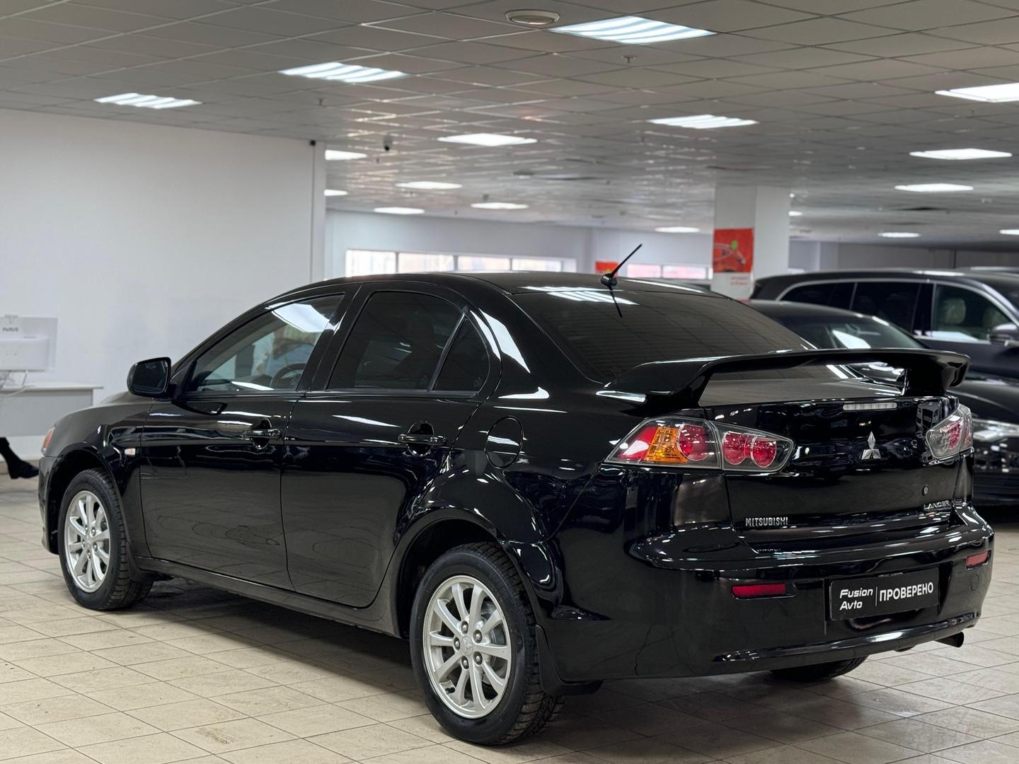 Mitsubishi Lancer