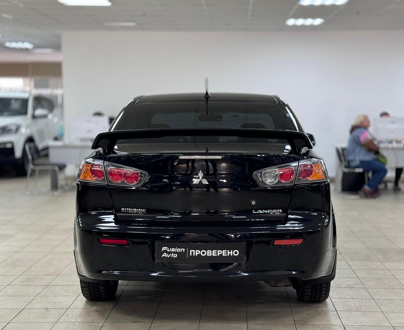 Mitsubishi Lancer