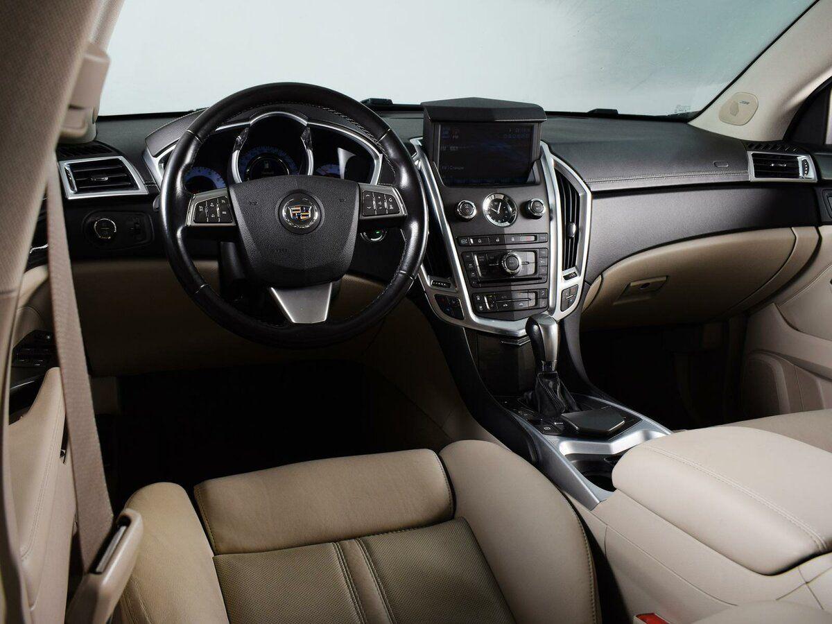 Cadillac SRX, 2012