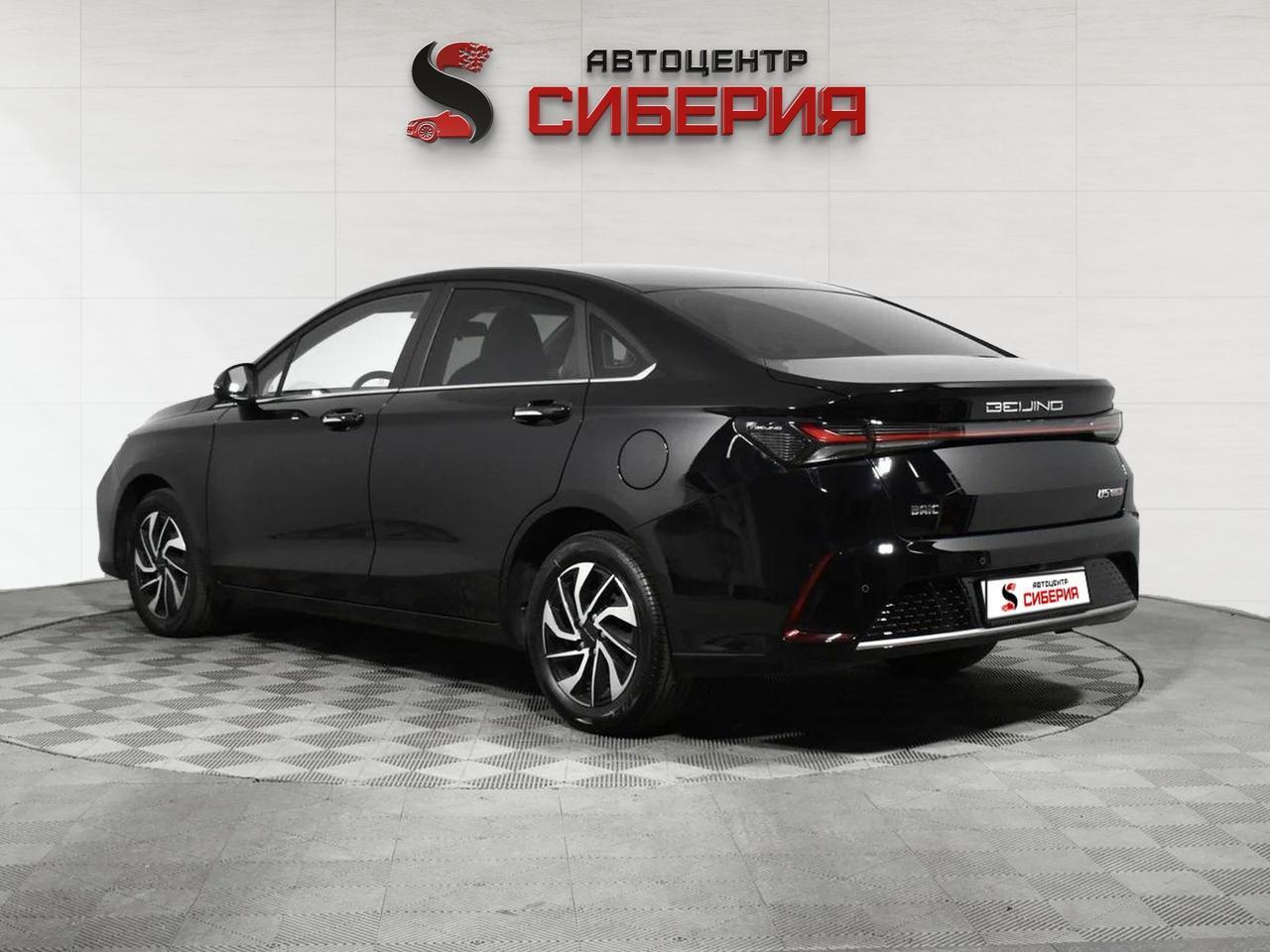фото автомобиля 3