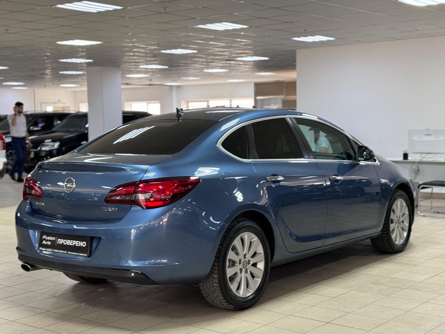 Opel Astra