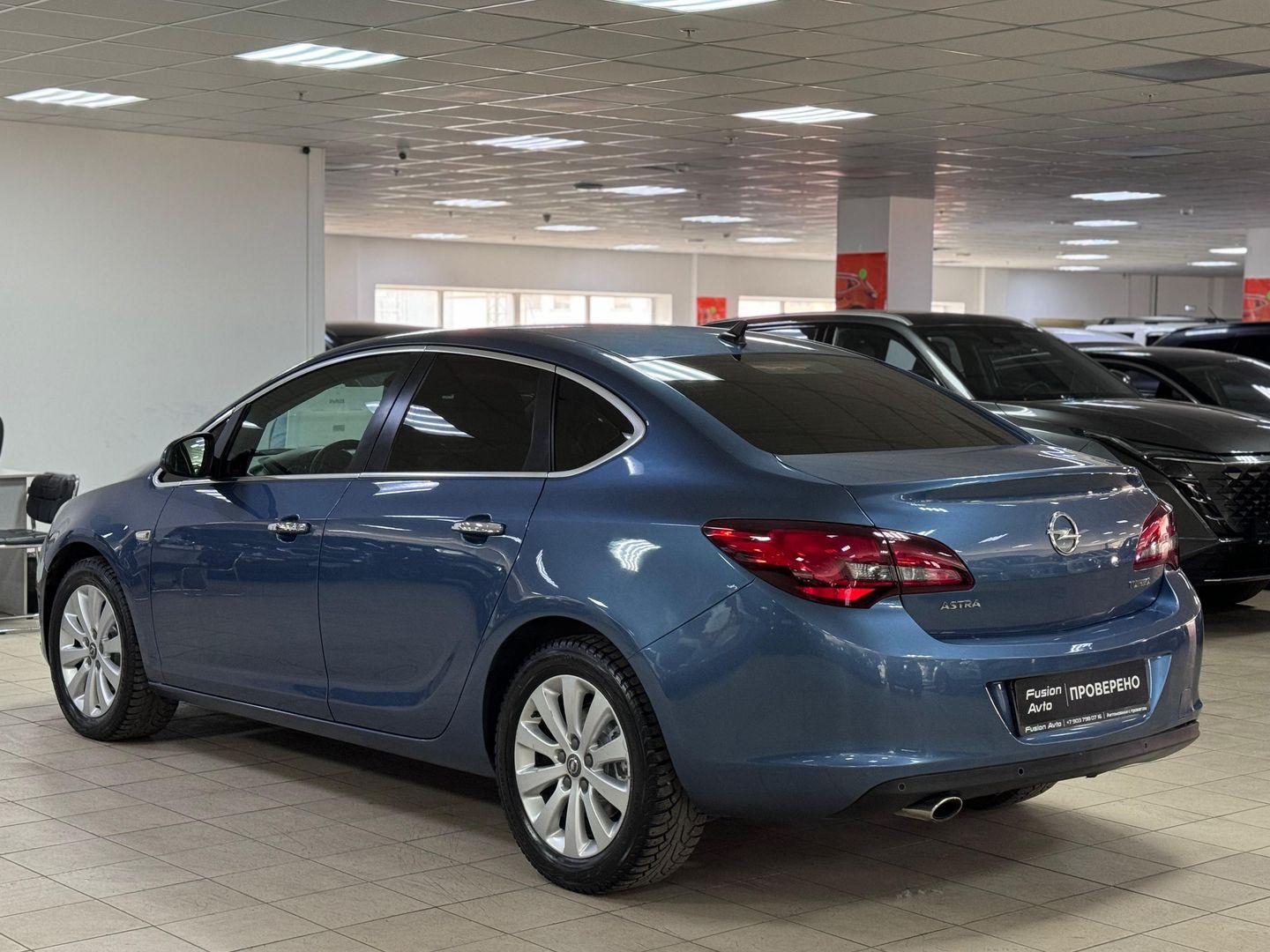 Opel Astra