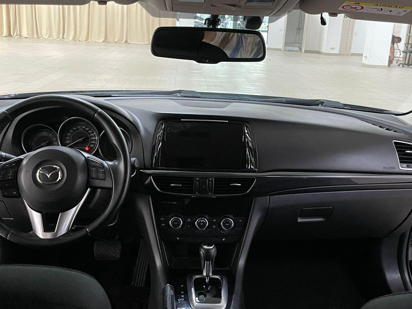 Mazda 6