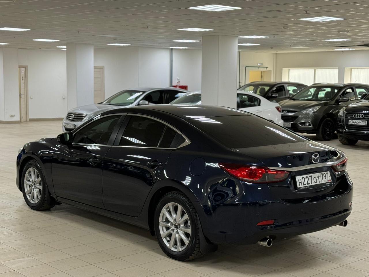 Mazda 6