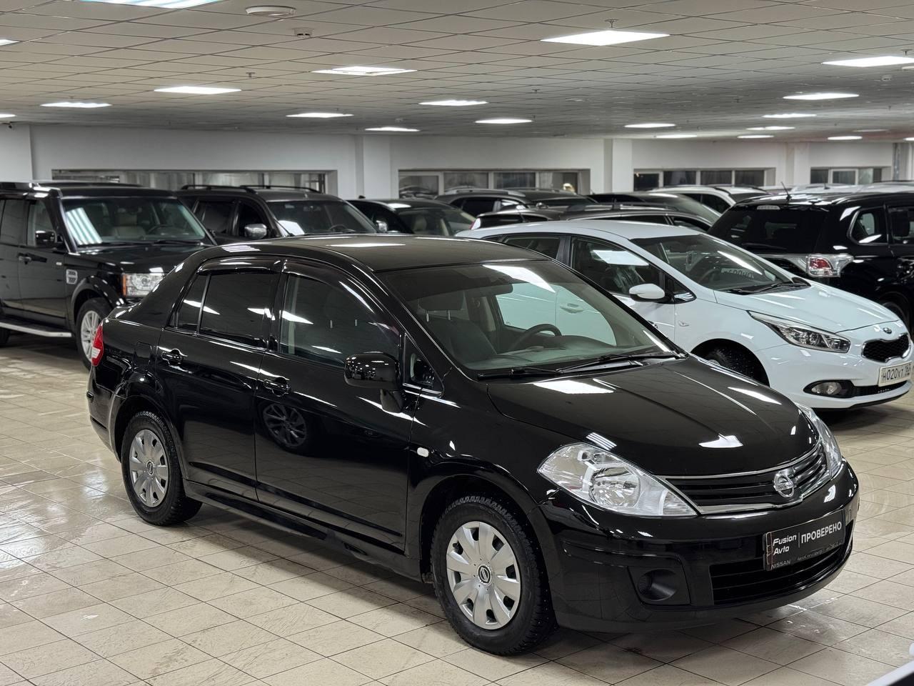Nissan Tiida