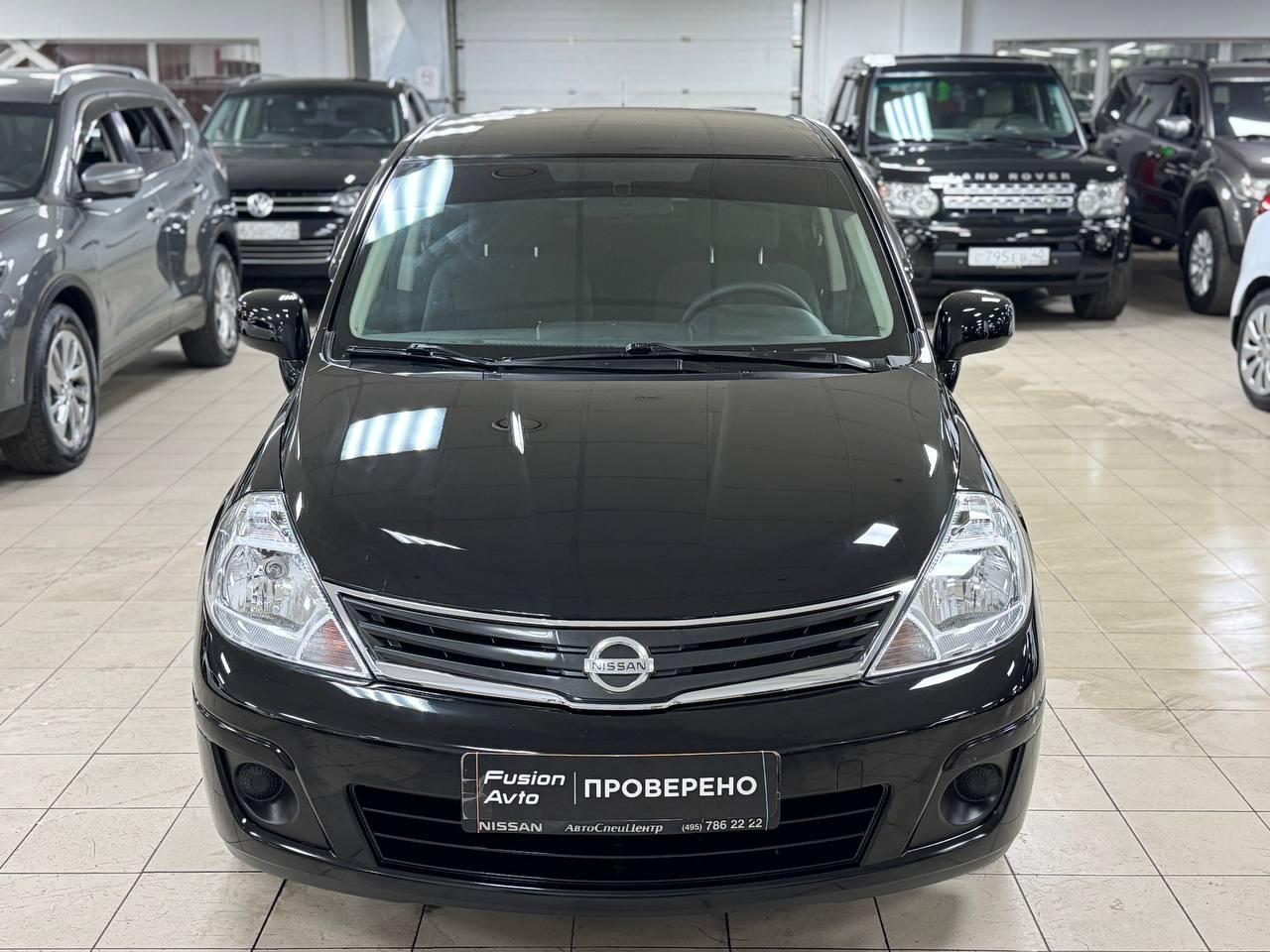Nissan Tiida