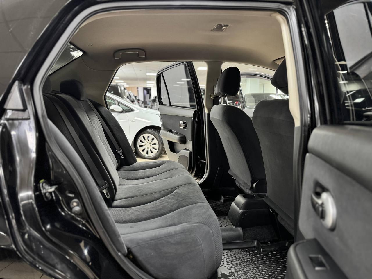 Nissan Tiida