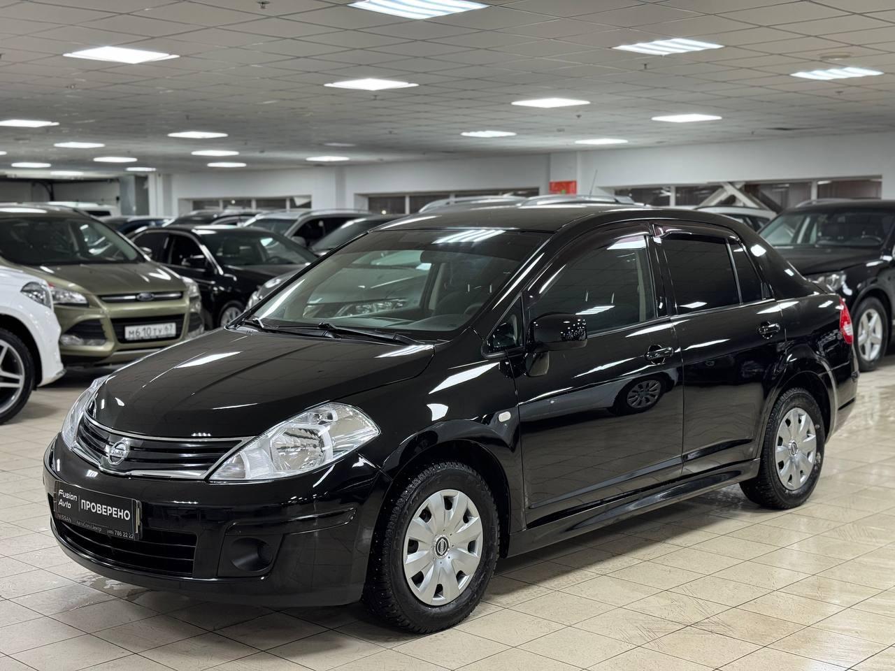 Nissan Tiida