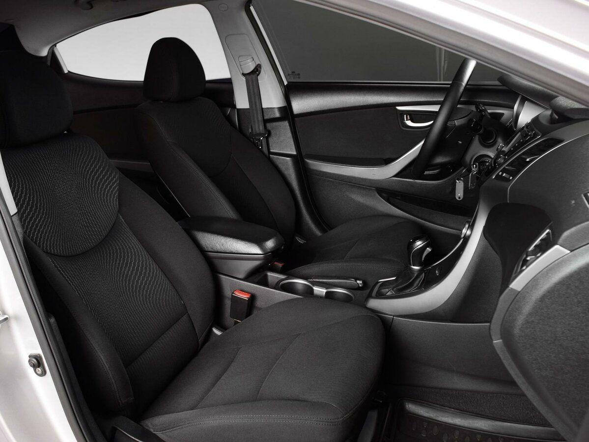 Hyundai Elantra, 2015