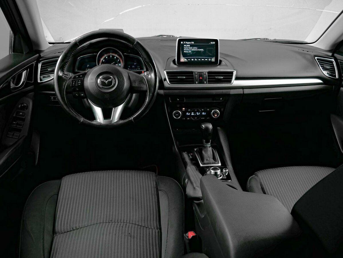 Mazda 3, 2015