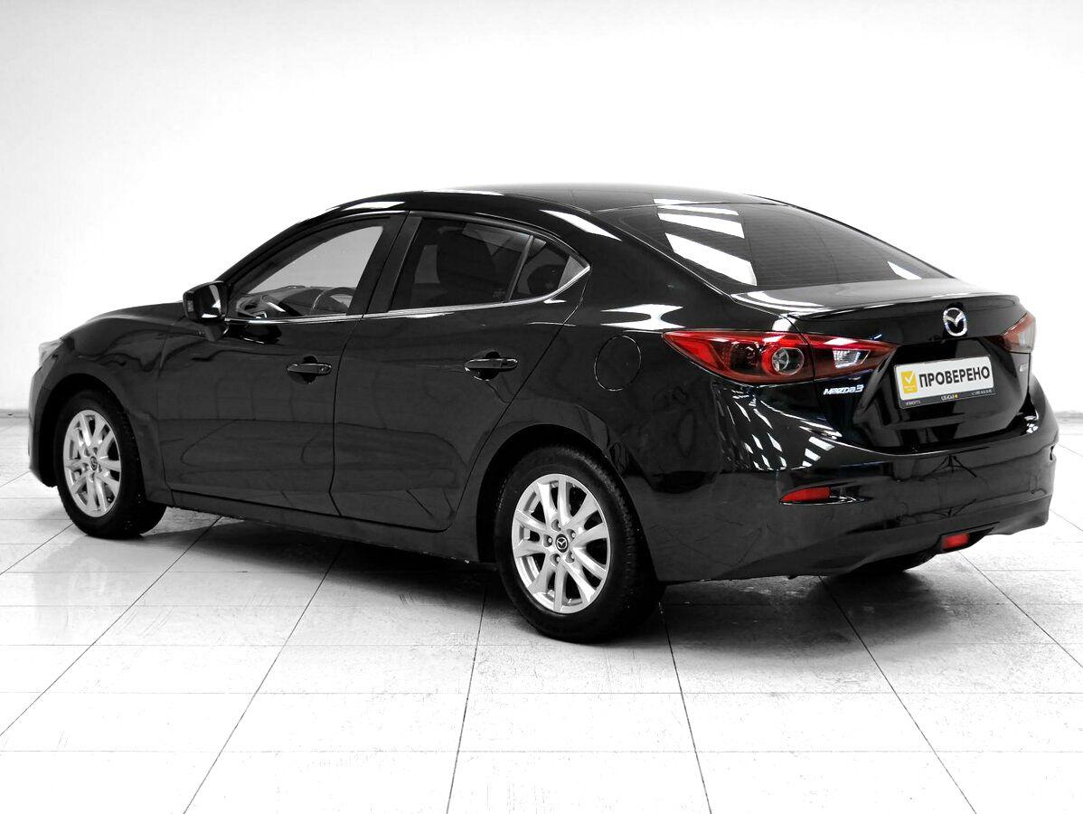Mazda 3, 2015