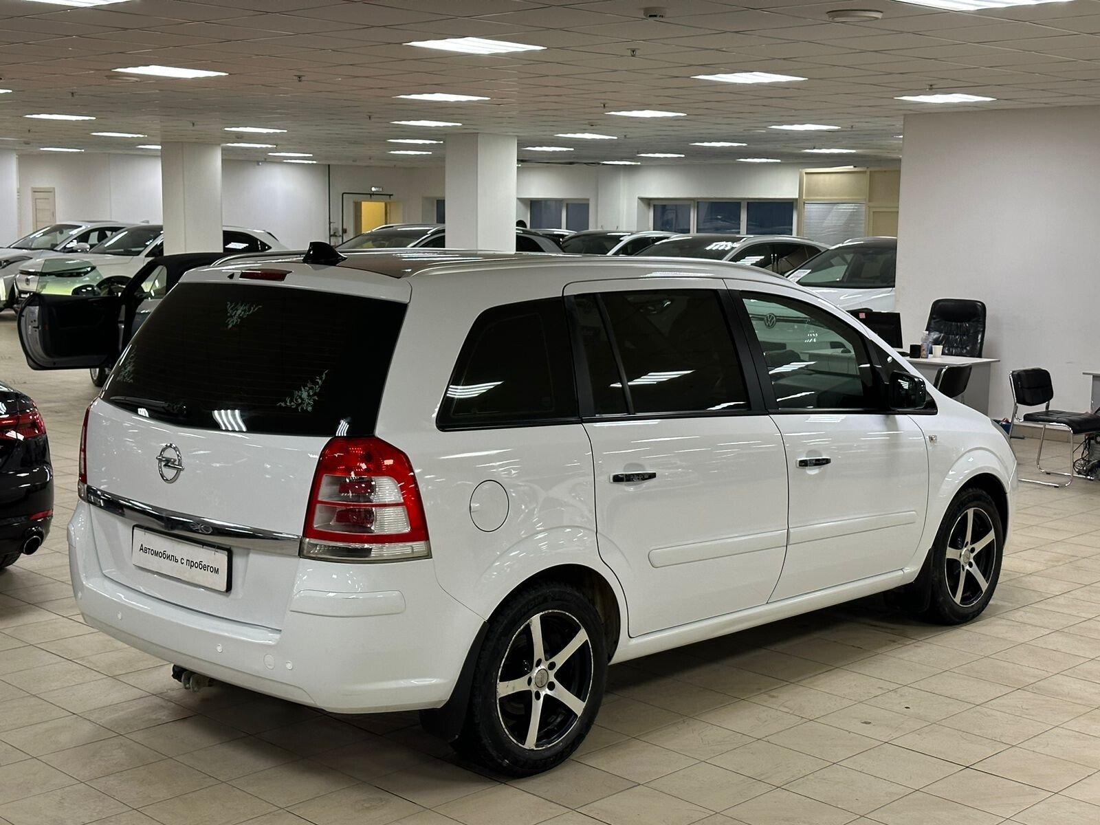 Opel Zafira