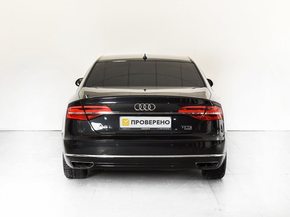 Audi A8, 2015