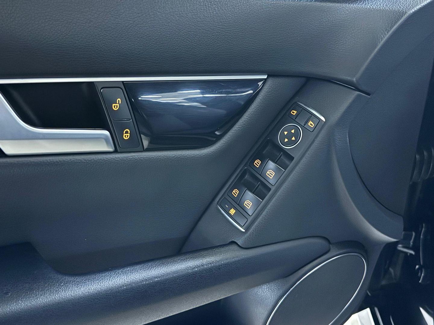 Mercedes-Benz C-Класс