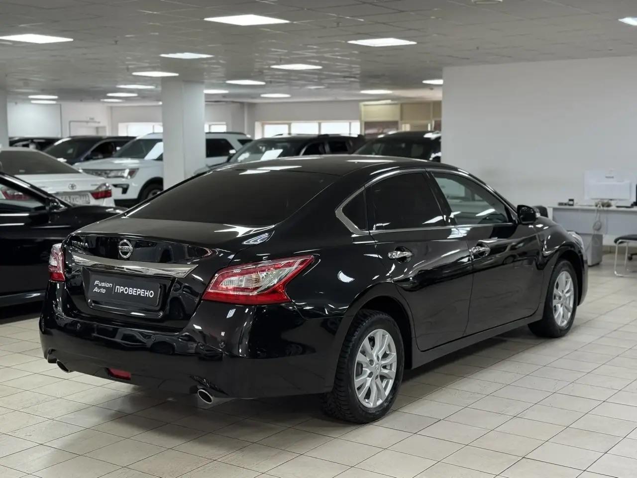 Nissan Teana