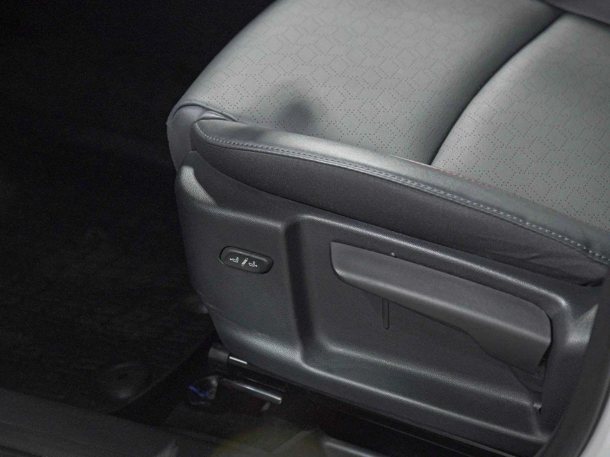 фото автомобиля 12