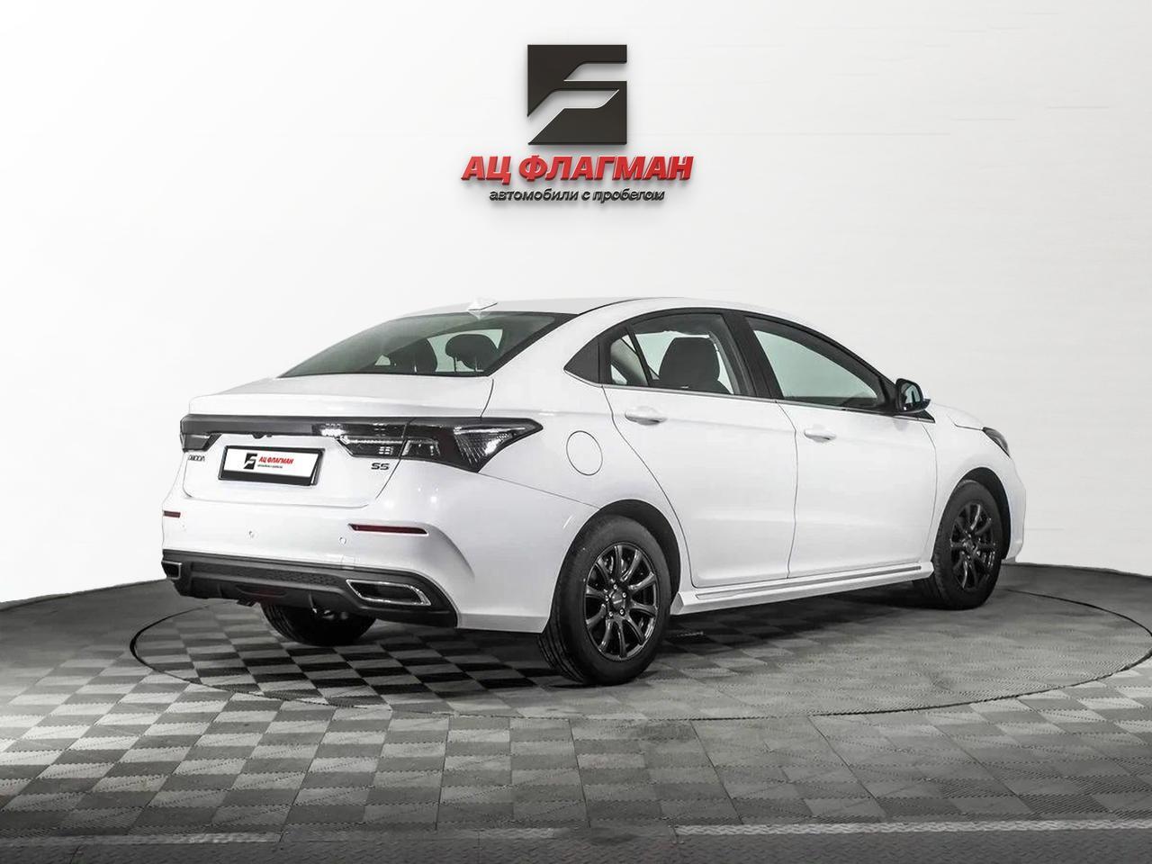 фото автомобиля 1