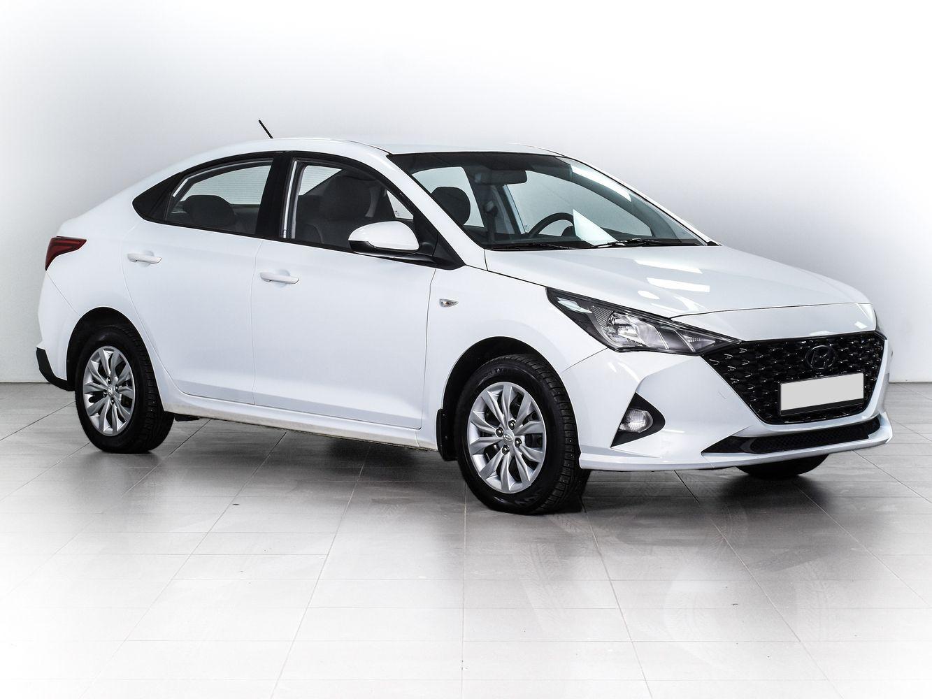 Hyundai Solaris 2022