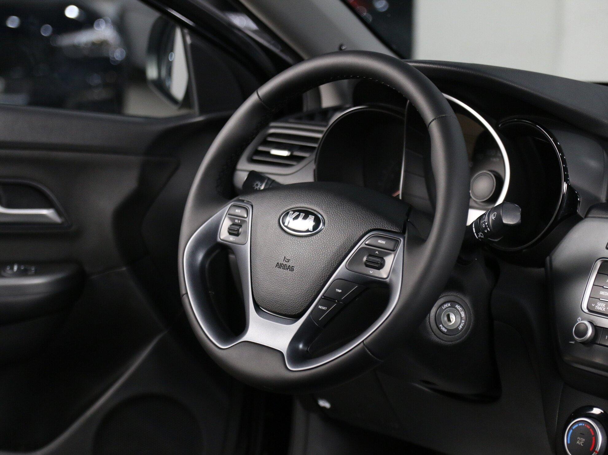 фото автомобиля 7