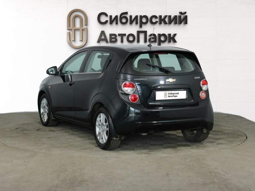 фото автомобиля 3
