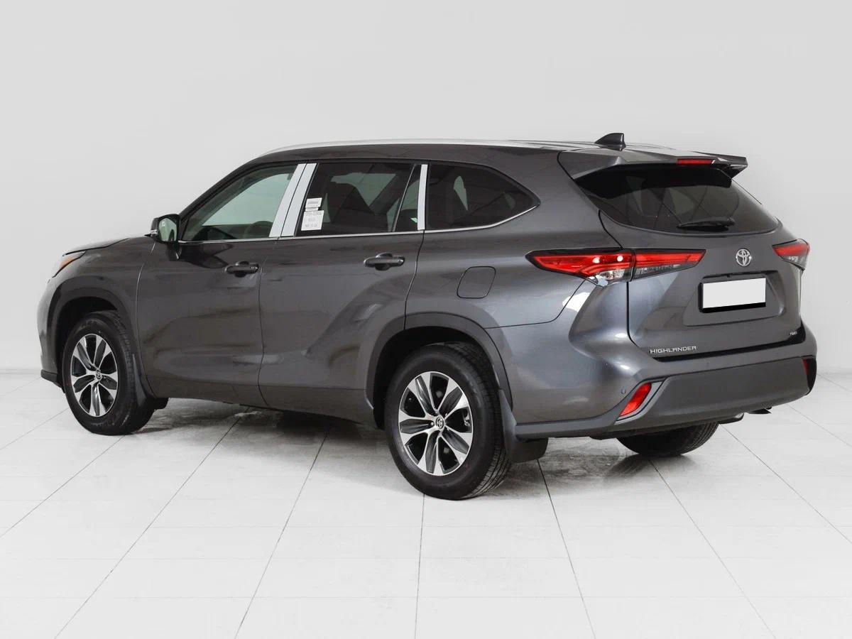 Toyota Highlander, 2022