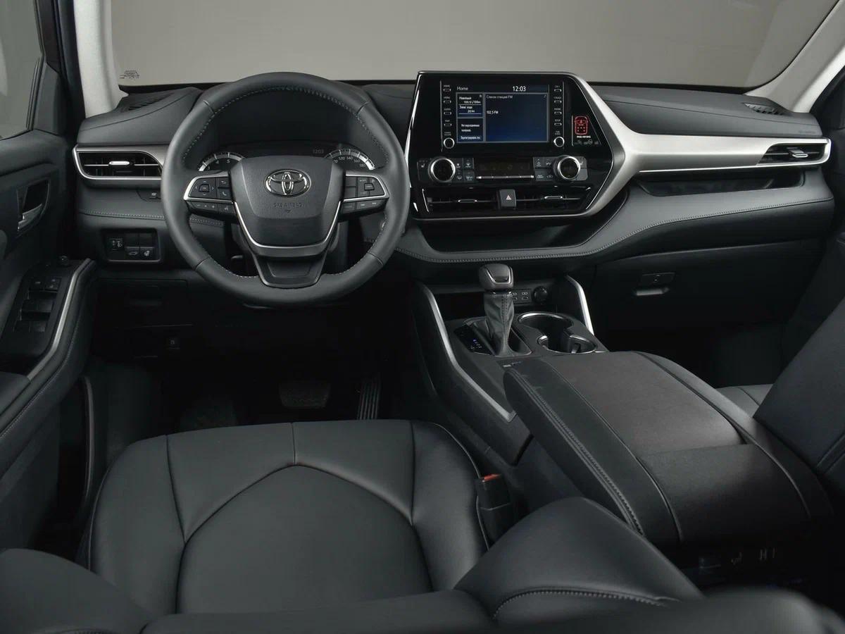 Toyota Highlander, 2022