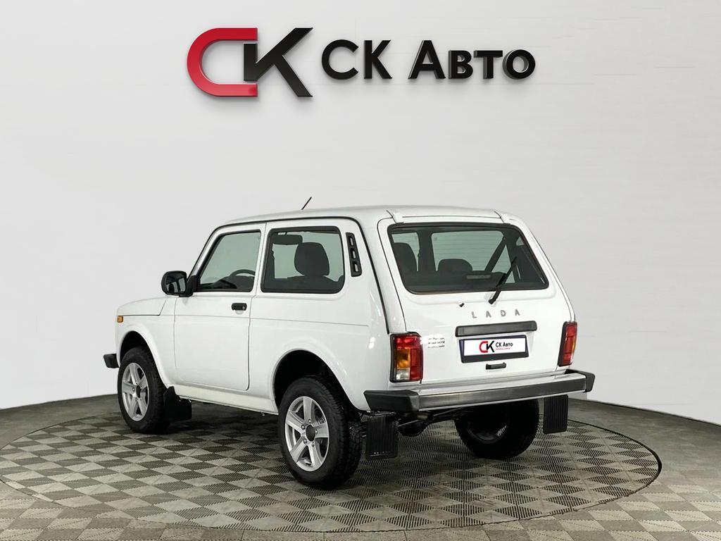 фото автомобиля 3