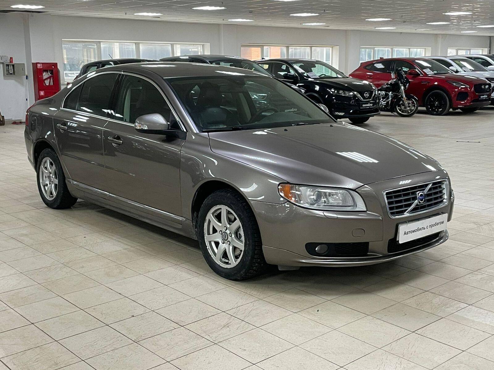 Volvo S80