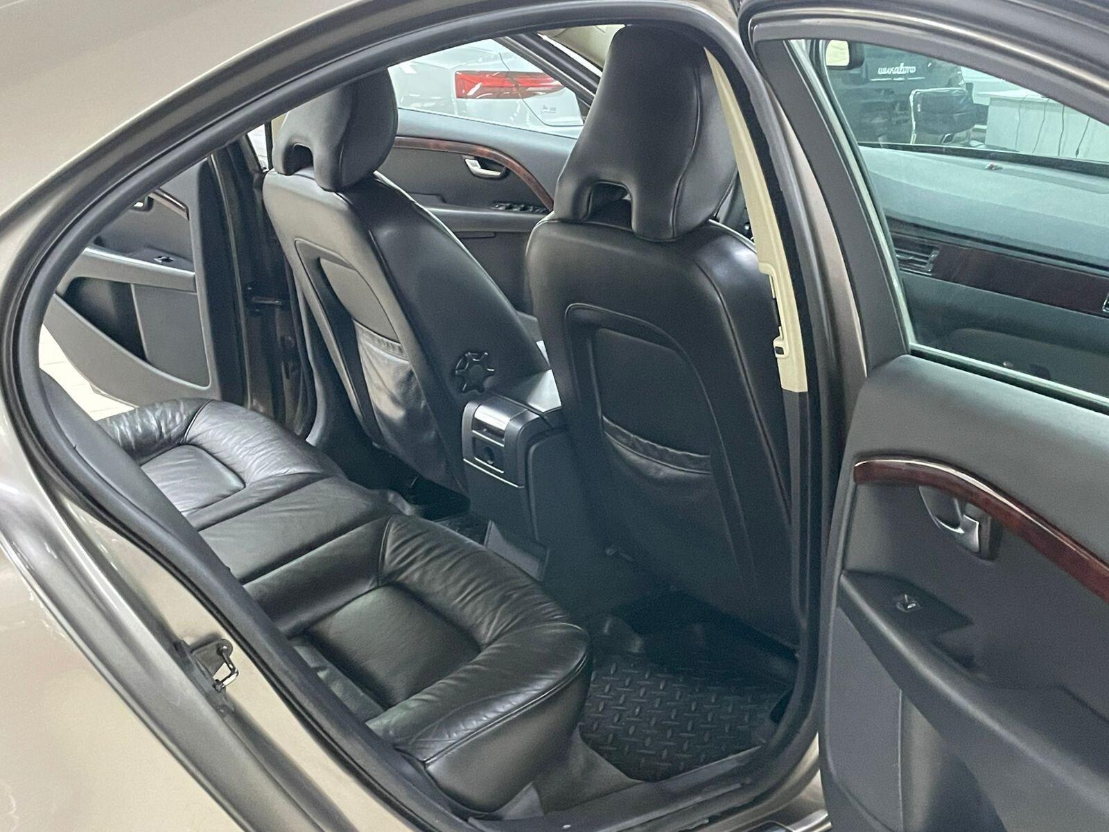 Volvo S80