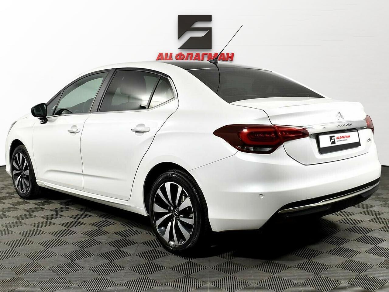 фото автомобиля 3
