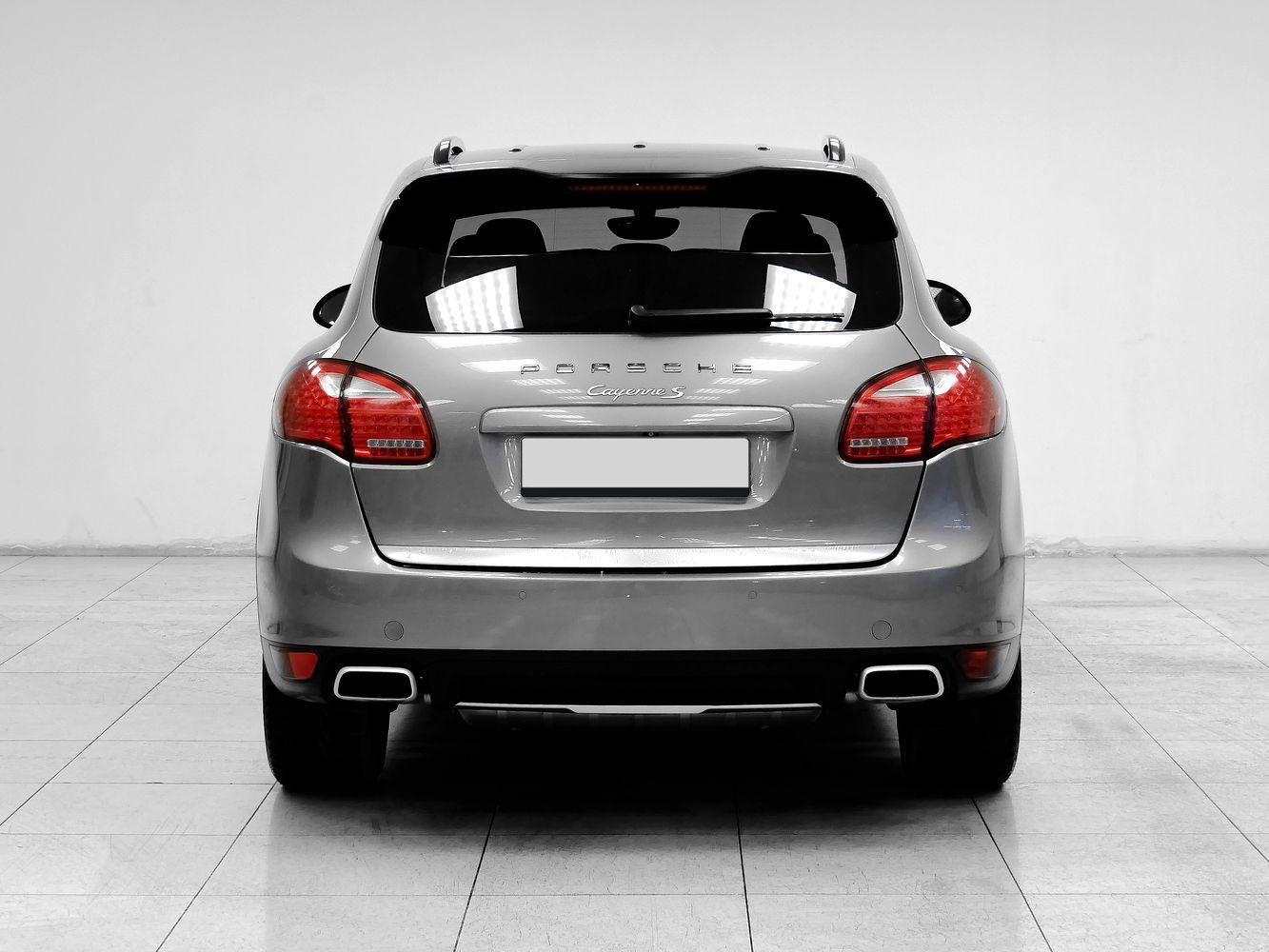 Porsche Cayenne, 2013