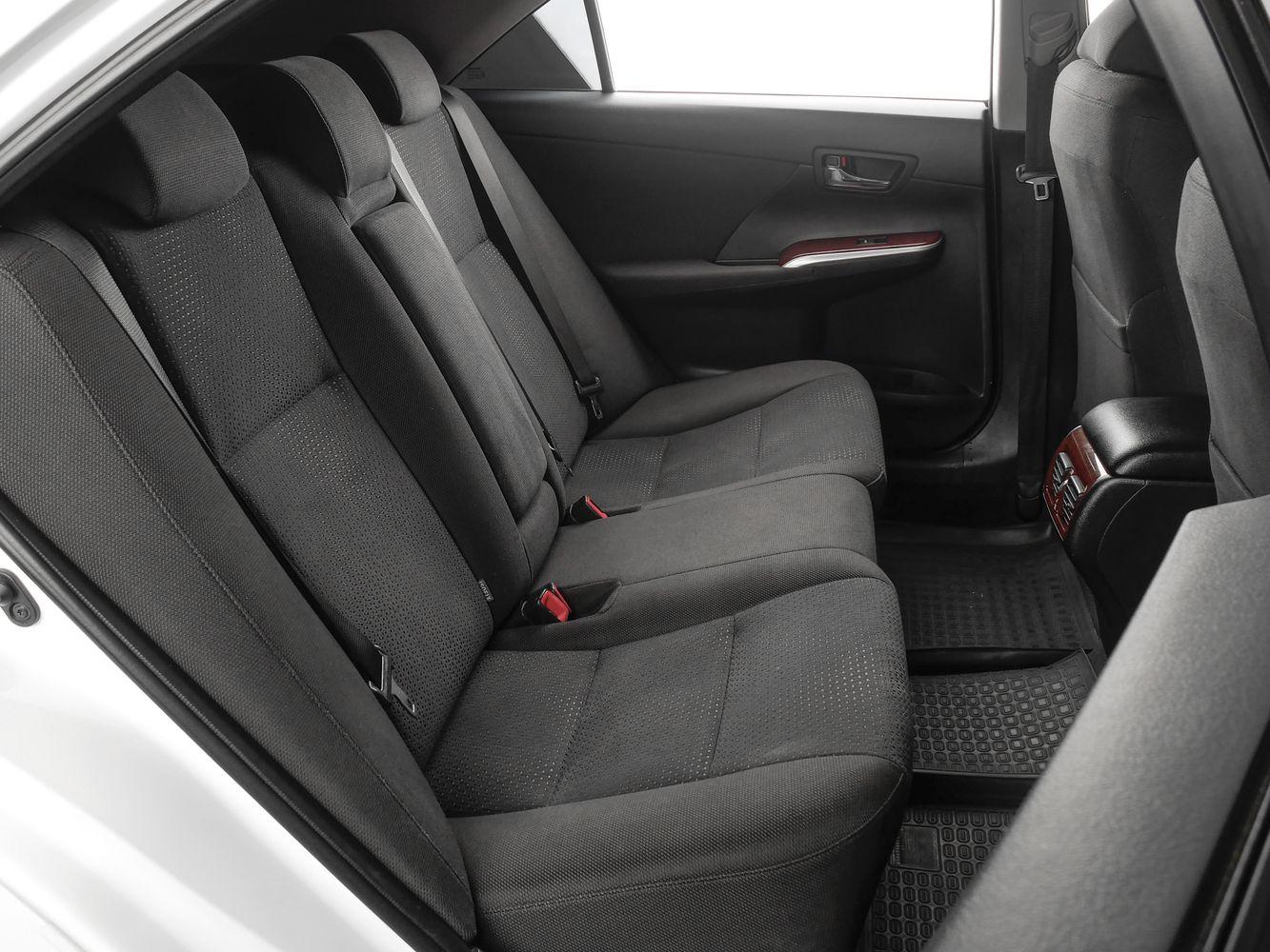 Toyota Camry, 2014