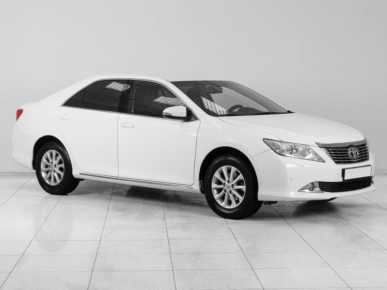 Toyota Camry 2014