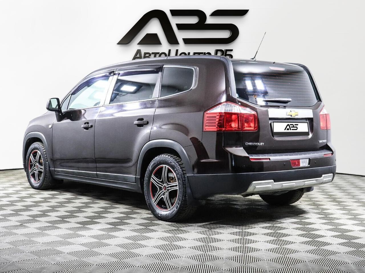 фото автомобиля 3