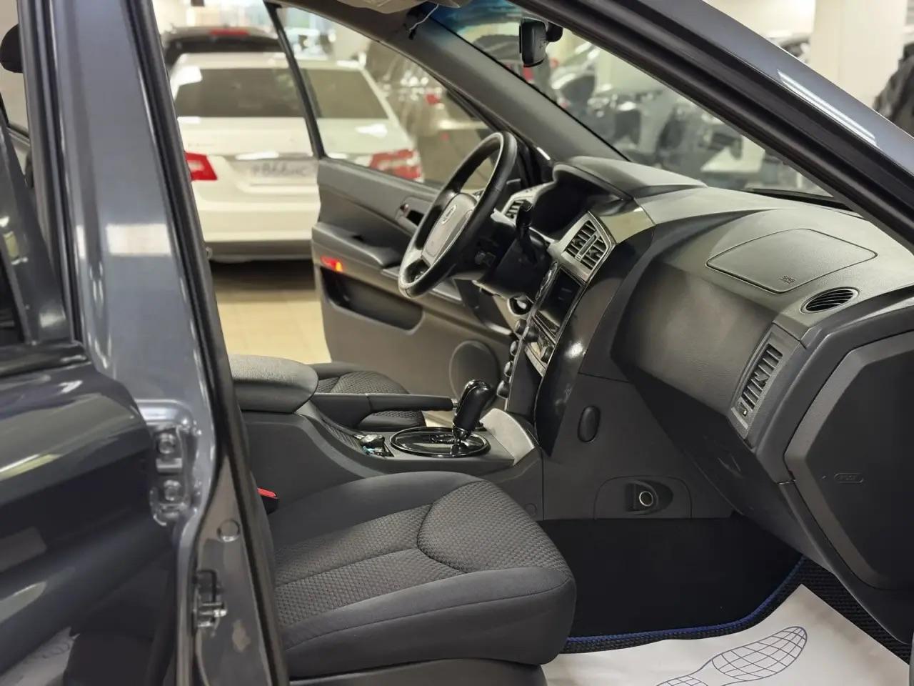 SsangYong Kyron