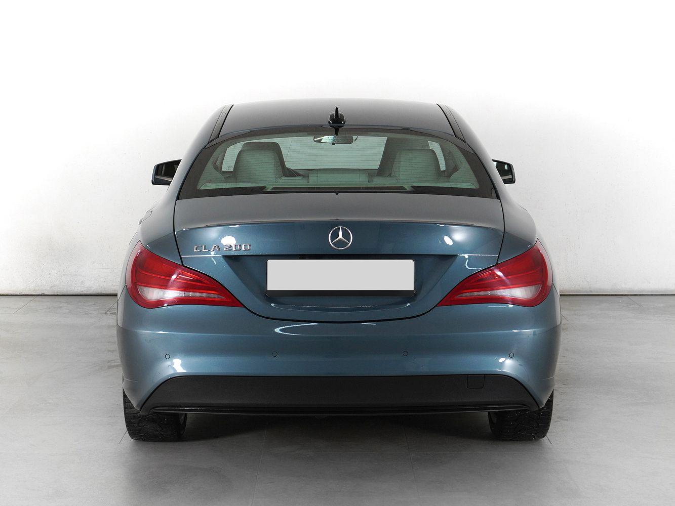 Mercedes-Benz CLA, 2015