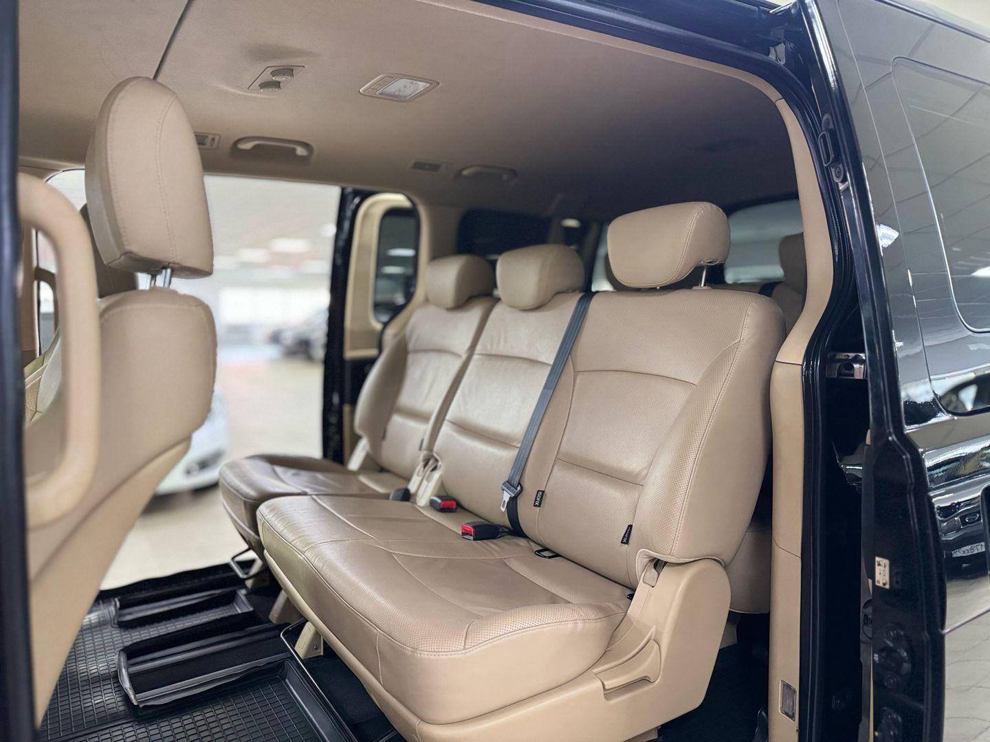 Hyundai H-1