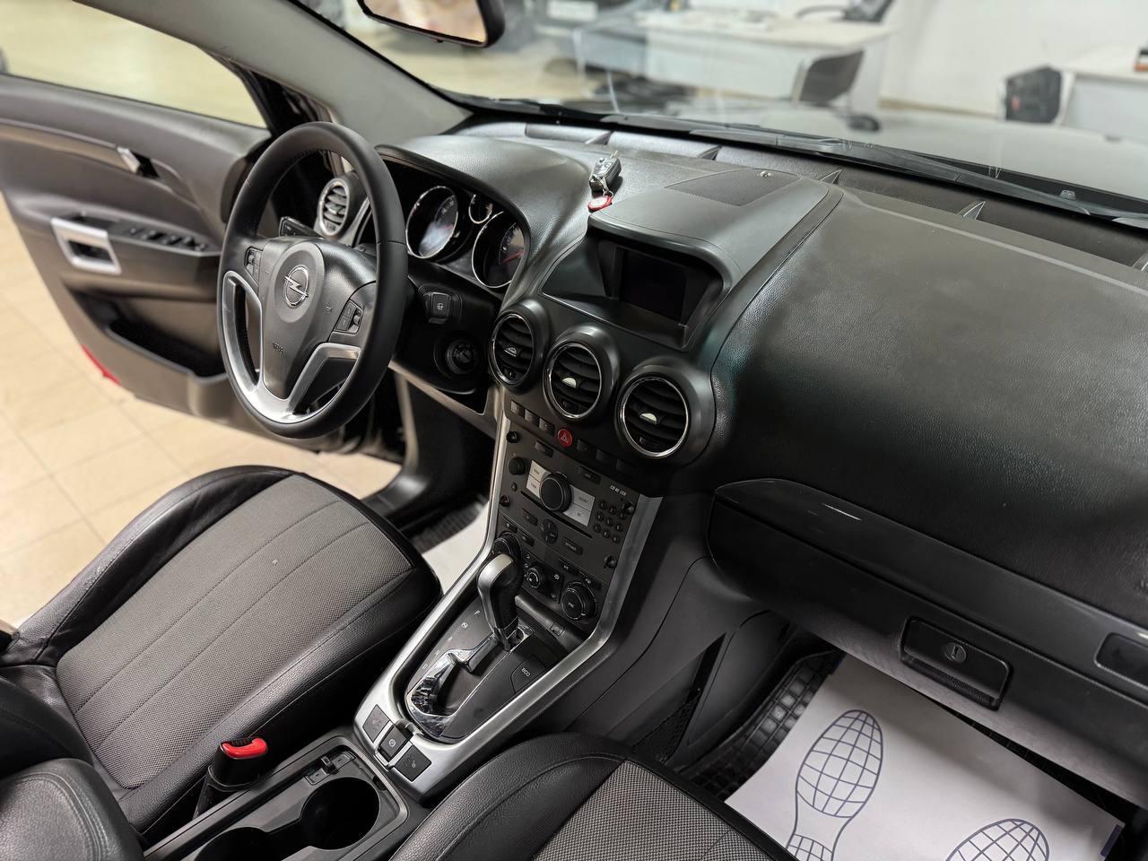 Opel Antara