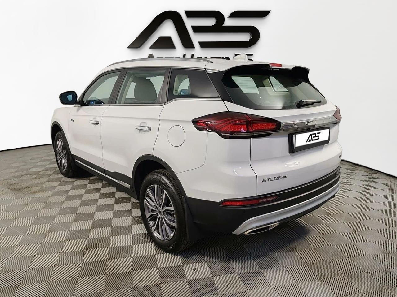 фото автомобиля 3