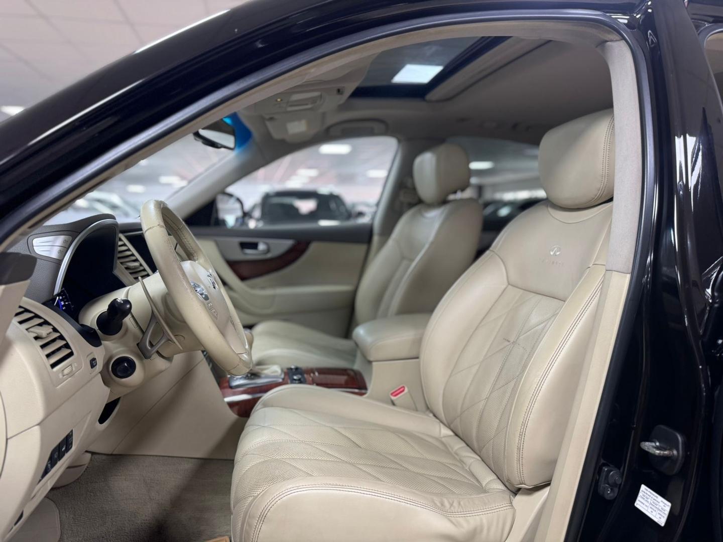 Infiniti FX