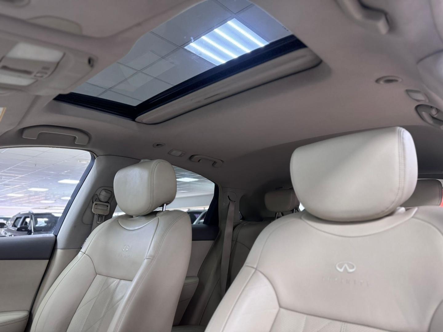 Infiniti FX