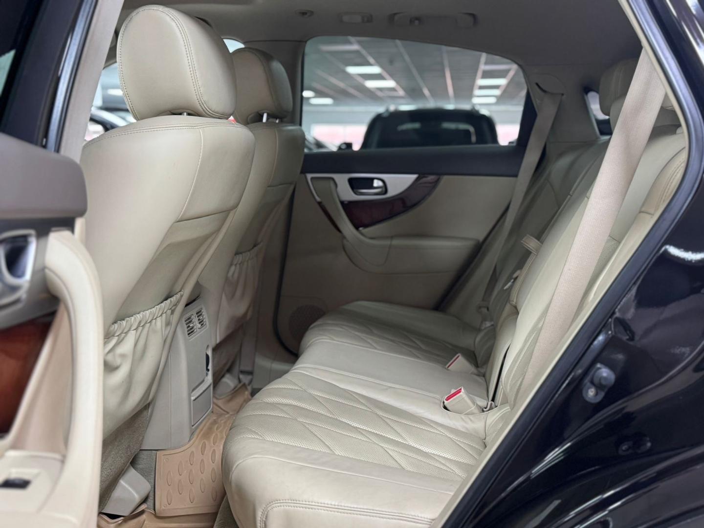 Infiniti FX