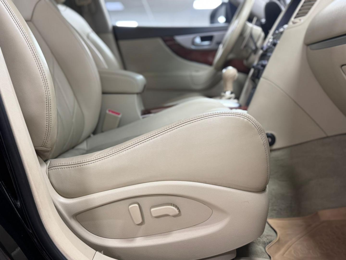 Infiniti FX