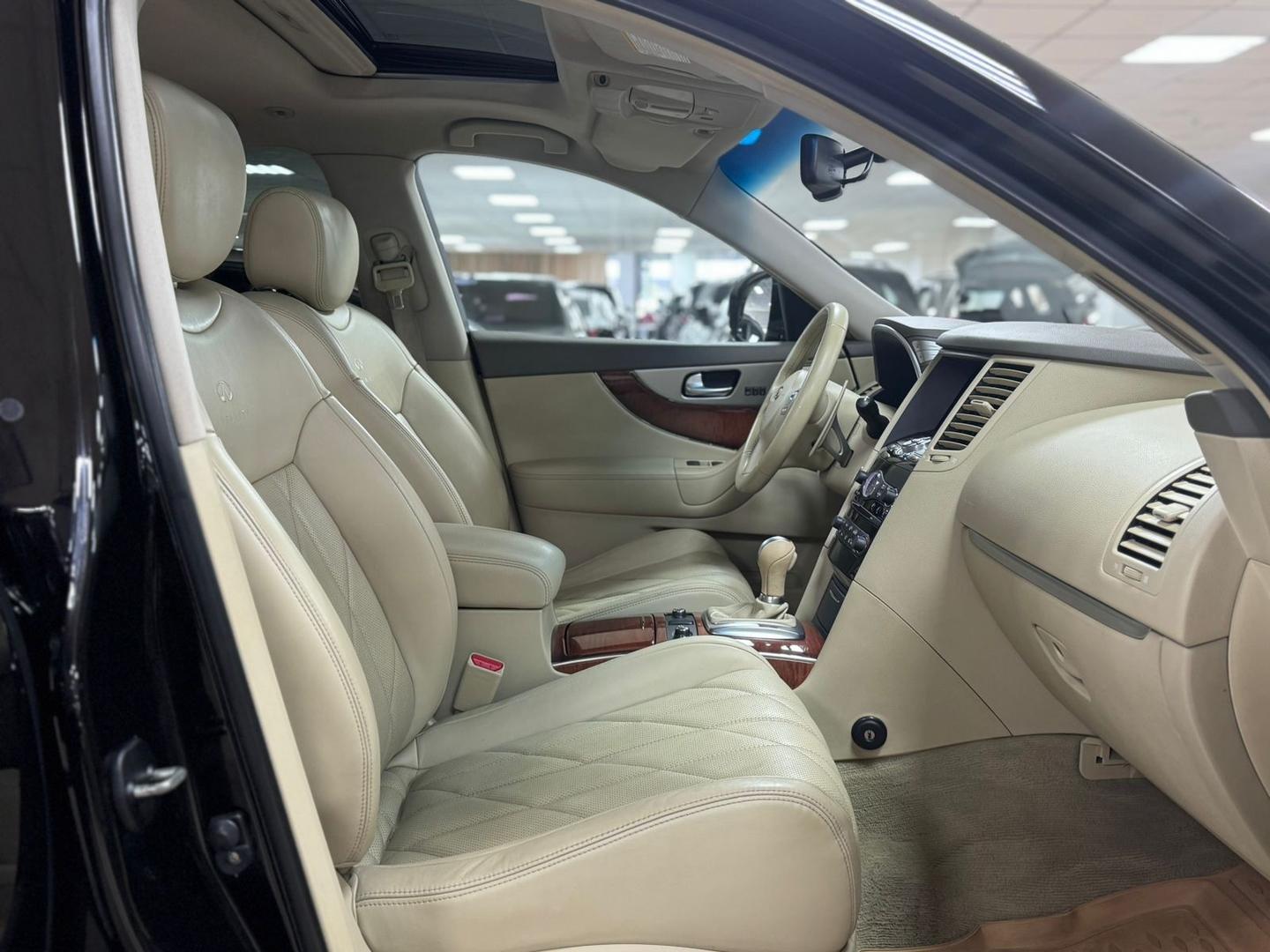 Infiniti FX