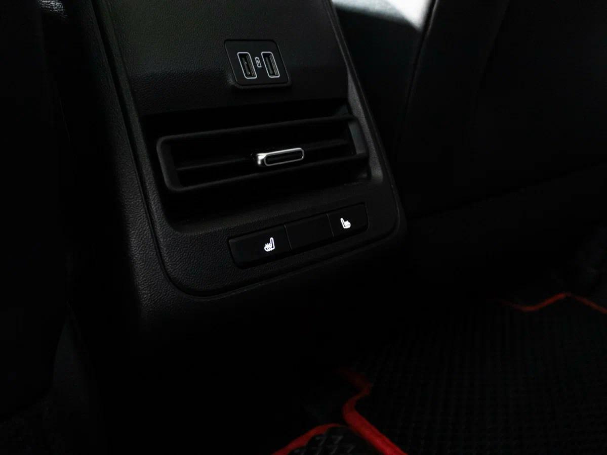 фото автомобиля 12