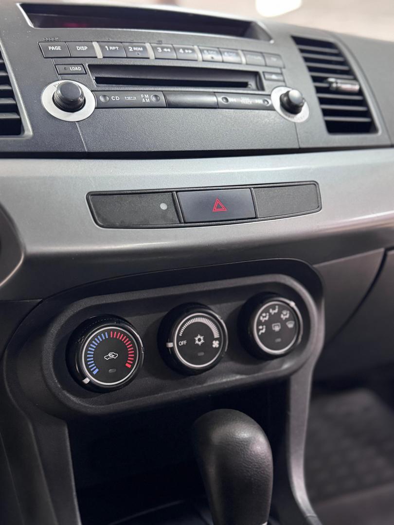 Mitsubishi Lancer